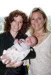Amsterdam 30 mei 2013
Mom's moment in het Hilton Tree hotel. barbara Barend met baby en vriendin
Peter Smulders bv