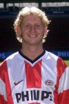 Eindhoven, 29 juli 1999
De nieuwe Selektie van PSV Seizoen 1999/2000
BJORN V D DOELEN


PETER SMULDERS BV