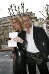 Amsterdam 13 juni 2013
Presentatie nieuwe boek van Claudia Schoemacher in hotel l Americain. Claudia met haar man Robert en dochter Olivia
Peter Smulders bv