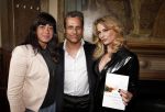 Amsterdam 13 juni 2013
Presentatie nieuwe boek van Claudia Schoemacher in hotel l Americain. Claudia met haar man Robert en dochter Olivia
Peter Smulders bv