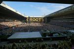 EINDHOVEN - Het concert van Guus Meeuwis in het PSV Stadion vanuit de Skybox van Renï¿½ van de Kerkhof. FOTO LEVIN DEN BOER - PERSFOTO.NU