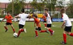 Beverwijk 25 mei 2013
Voetbaltournooi van Rafael v d Vaart . Zijn vriendin Sabia Boulahrouz en zoon Damian zijn ook aanwezig.
Peter Smulders bv