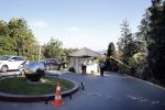 Istanbul 20 mei 2013
Op bezoek thuis bij Dirk Kuyt en zijn vrouw Gertrude en hun kinderen.
Dirk speelt bij Fenerbache en woont in een prachtig huis op een bewaakt compound.
Peter Smulders bv