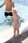 Istanbul 20 mei 2013
Op bezoek thuis bij Dirk Kuyt en zijn vrouw Gertrude en hun kinderen.
Dirk speelt bij Fenerbache en woont in een prachtig huis op een bewaakt compound.
Peter Smulders bv