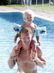 Istanbul 20 mei 2013
Op bezoek thuis bij Dirk Kuyt en zijn vrouw Gertrude en hun kinderen.
Dirk speelt bij Fenerbache en woont in een prachtig huis op een bewaakt compound.
Peter Smulders bv