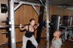 Amsterdam 27 mei 2013
Doerien Rose aan het trainen met Personal trainer Oswin Beingsick bij sportcity.
Peter Smulders bv