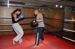 Amsterdam 27 mei 2013
Doerien Rose aan het trainen met Personal trainer Oswin Beingsick bij sportcity.
Peter Smulders bv