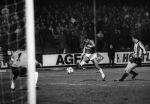 Mechelen, 1 Februari 1989
1e Wedstrijd Supercup tussen KV Mechelen-PSV, eindstand 3-0
Eric Gerets en Michel Preudhomme
Foto Peter Smulders BV