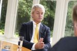 Den Haag 19 juni 2013
Karel Hille interviewt Geert Wilders bij daar waar Karel woont.
Peter Smulders bv