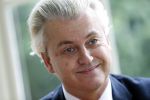 Den Haag 19 juni 2013
Karel Hille interviewt Geert Wilders bij daar waar Karel woont.
Peter Smulders bv