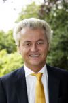 Den Haag 19 juni 2013
Karel Hille interviewt Geert Wilders bij daar waar Karel woont.
Peter Smulders bv