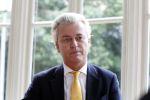 Den Haag 19 juni 2013
Karel Hille interviewt Geert Wilders bij daar waar Karel woont.
Peter Smulders bv