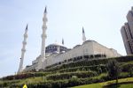 Istanbul 20 en 22 mei 2013
Diverse gebouwen en populaire winkels in Istanbul.
Peter Smulders bv