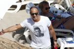ibiza 15 juni 2013
Wesley Sneijder en Yolanthe Sneijder Cabau met Rodney Reduan en Jalal Diba en vrienden bij tropicana beach.
Peter Smulders bv
