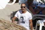 ibiza 15 juni 2013
Wesley Sneijder en Yolanthe Sneijder Cabau met Rodney Reduan en Jalal Diba en vrienden bij tropicana beach.
Peter Smulders bv