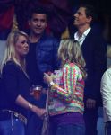 Arena 25 mei 2013
Toppers in concert in de arena met Jeroen v d Boom Rene Froger en Gerard Joling. Jan Smit met zijn zwangere vrouw Lisa
Peter Smulders bv