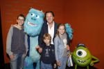 Amsterdam 29 mei 2013
25 jaar Pixar in EXPO Amsterdam. Michiel Mol met kinderen Myrthe Paul en Pieter
Peter Smulders bv