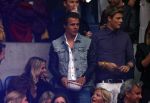 Arena 25 mei 2013
Toppers in concert in de arena met Jeroen v d Boom Rene Froger en Gerard Joling. Monique Smit met vriend en Tim Douwsma met vriendin
Peter Smulders bv