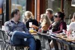 Amsterdam 31 mei 2013
Patrick Stoof (acteur komt een man bij de dokter) met vrouw /vriendin op terras.
Peter Smulders bv