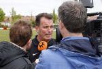 Beverwijk 25 mei 2013
Voetbaltournooi van Rafael v d Vaart . Zijn vriendin Sabia Boulahrouz en zoon Damian zijn ook aanwezig. Vader ramon v d Vaart
Peter Smulders bv