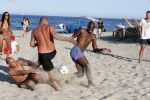ibiza 14 juni 2013
Wesley en Rodney Sneijder aan het voetballen met Xelly en Rebecca Cabu v Kasbergen Gokhan Saki Reduan Diba en andere vrienden op het strand van Coco Beach.
Peter Smulders bv