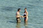 ibiza 15 juni 2013
Rodney Sneijder met Maybritt Slof in zee.
Peter Smulders bv