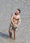 ibiza 15 juni 2013
Wesley Sneijder en Yolanthe Sneijder Cabau met Rodney Reduan en Jalal Diba en vrienden bij tropicana beach.
Peter Smulders bv