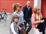 Hamburg 2 juni 2013
Sylvie v d Vaart en haar ouders en aupair gaan met damian naar zijn verjaardagsfeestje in indoor beach centrum Hamburg.
Peter Smulders bv