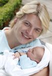 Losser 12 juni 2013
Thomas Berge en Myrthe Mylius met hun pas geboren zoontje Jack.
Peter Smulders bv