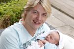 Losser 12 juni 2013
Thomas Berge en Myrthe Mylius met hun pas geboren zoontje Jack.
Peter Smulders bv