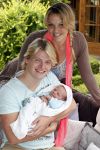 Losser 12 juni 2013
Thomas Berge en Myrthe Mylius met hun pas geboren zoontje Jack.
Peter Smulders bv