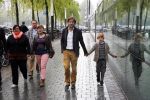 Amsterdam 29 mei 2013
25 jaar Pixar in EXPO Amsterdam. Tijn Docter met zoon
Peter Smulders bv
