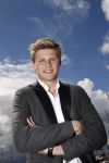 Volendam 23 mei 2013
Presentatie cd Tim Douwsma en Monique Smit in Old Dutch. Irene Moors reikt hem uit.
Peter Smulders bv