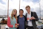 Volendam 23 mei 2013
Presentatie cd Tim Douwsma en Monique Smit in Old Dutch. Irene Moors reikt hem uit.
Peter Smulders bv