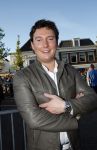 Purmerend 4 juni 2013
Tros Muziekfeest en sterren.nl awards op de markt in Purmerend. Tino Martin 
Peter Smulders bv