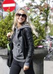 Amsterdam 31 mei 2013
Vivian Reijs met Buddha to Buddha sweater.
Peter Smulders bv