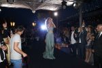 Istanbul 21 mei 2013
Presentatie nieuw sieradenlijn Yolanthe Cabau van Yolanthe Sneijder Cabau in het meest populaire restaurant / club Reina van Istanbul. Wesley Sneijder was trots als een pauw.
Peter Smulders bv