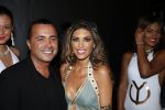 Istanbul 21 mei 2013
Presentatie nieuw sieradenlijn Yolanthe Cabau van Yolanthe Sneijder Cabau in het meest populaire restaurant / club Reina van Istanbul. Wesley Sneijder was trots als een pauw.
Peter Smulders bv