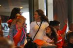 Noordwijk 5 juni 2014
Vertrek Nederlands elftal richting Brazilie vanaf Huis ter Duin. De vrouwen en de kinderen zwaaien de spelers uit. Bouchra v Persie met kinderen