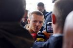 Noordwijk 5 juni 2014
Vertrek Nederlands elftal richting Brazilie vanaf Huis ter Duin. De vrouwen en de kinderen zwaaien de spelers uit. 
Jordy Clasie