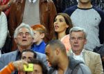 Amsterdam 4 juni 2014
Yolanthe Sneijder Cabau met jessey Sneijder en neefje op tribune bij Nederland-Wales. Reduan Diba is er ook bij