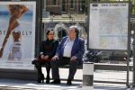 Amsterdam 21 mei 2015  
Schrijver A.F.T. v d Heijden of Adri v d Heijden met zijn vrouw wachtend op de tram.