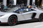 Amsterdam 27 mei 2015  
Afrojack met (een) vriendin in zijn Lambirghini Aventador op de pc hooftstraat en daarna op andere plekken in zuid. Ze zijn gaan shoppen in Louis Vuitton