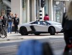 Amsterdam 27 mei 2015  
Afrojack met (een) vriendin in zijn Lambirghini Aventador op de pc hooftstraat en daarna op andere plekken in zuid. Ze zijn gaan shoppen in Louis Vuitton