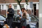 Amsterdam 17 mei 2015
Amanda Beekman en haar vriend Harrie Kolen gaan ijsje eten met Yasmijn Michelle en Achilles Krabbe en met Kees en Marja Beekman (ouders)