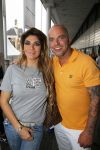 Apeldoorn 3 juni 2014
Tros muziek feesten op het plein in Apeldoorn. Andy v d Meijde net zijn vrouw Melisa v d Meijde