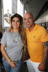 Apeldoorn 3 juni 2014
Tros muziek feesten op het plein in Apeldoorn. Andy v d Meijde net zijn vrouw Melisa v d Meijde
