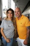 Apeldoorn 3 juni 2014
Tros muziek feesten op het plein in Apeldoorn. Andy v d Meijde net zijn vrouw Melisa v d Meijde