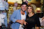 Apeldoorn 7 mei 2015
Melisa v d Meijde en Lammy openen een winkel in Apeldoorn. Andy v d Meijde is natuurlijk aanwezig.