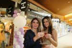 Apeldoorn 7 mei 2015
Melisa v d Meijde en Lammy openen een winkel in Apeldoorn.